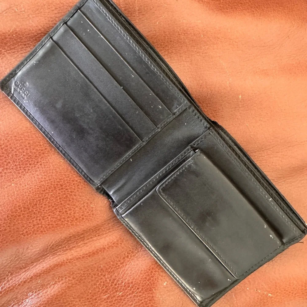 Black Leather Bifold